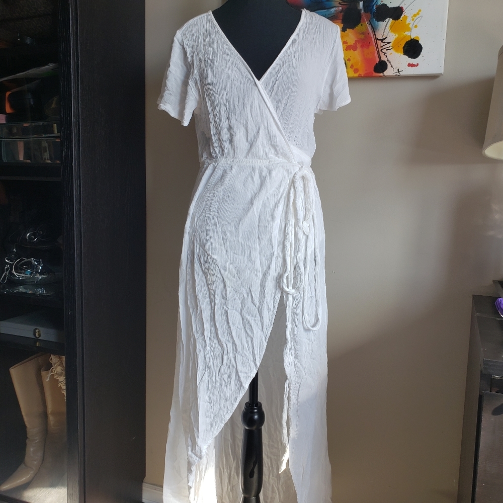 Womens size large white long romper fashion nova
